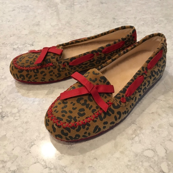 UGG Australia 1006201 I Heart Belle Slipper Flat Shoes Leopard with Red size 5 - Picture 2 of 4